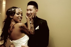 beautifuleastafricanbrides:  Beautiful Somali bride and Korean groom  OMG! I wanna know their story