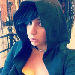 darkstalkergirl:  My hoodie from Ovate came!