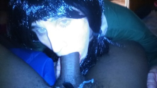 A few pictures of me draining a BBC. Jess the sissytwinkcd strikes again