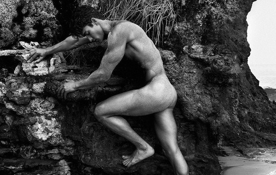 vic79:  Kaylan Morgan http://www.gaybodyblog.com/2012/10/teasing-nude-male-model-kaylan-morgan.html