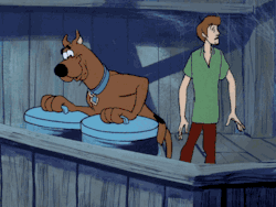 crunchwater:  d-o-r-ia-n:  neilnevins:  gameraboy:  Cartoon aerodynamics  THIS MADE ME SO MAD WHEN I WAS A KID AND NOW IT’S MAKING ME EVEN MADDER  Scooby thats bullshit and you know it.  maximum swoocing achieved 