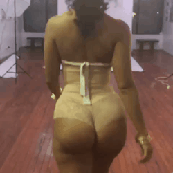 phatassthickthighs:  Love her walk and her fat ass!!!