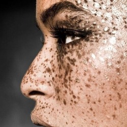 ravesinthesky:  onioncakes:  arbormistress:  cultureunseen:  For our beloved Sisters with freckles (1st full color salute)…  I’m a sucker for freckles tbh  freckle faced angels  skin stars 