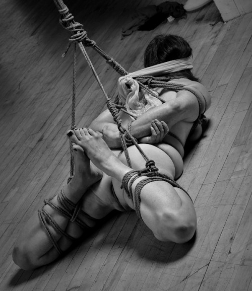 XXX dirtygardengirl:  More from the rope shoot photo