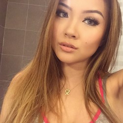   Vicki Li (aka vickibaybeee)Birthday: July 31, 1993Ethnicity: ChineseHeight: 5'4&quot;Weight: 105lbsBust: 32&quot;Waist: 26&quot;Hips: 24&quot;Cup: DDDhttp://www.facebook.com/thevickilihttps://instagram.com/vickibaybeee  