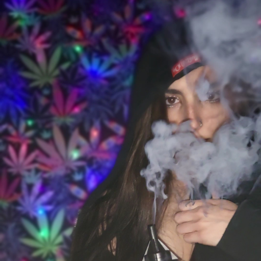 indica-illusions:  i look stupid af at the end ^▁^ 