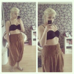#harem #pants #me #blonde  
