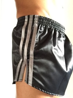 shortsnjock:  New shorts have arrived! 