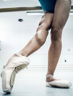 Ballerina Legs : http://www.her-calves-muscle-legs.com/2018/10/ballerina-legs-stretching.html