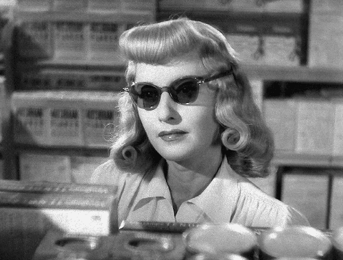 sadrobots: Barbara Stanwyck in Double Indemnity (1944) dir. Billy Wilder  