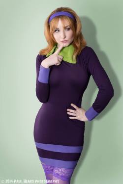 cosplay-paradise:  Daphne Blake (Scooby Doo),