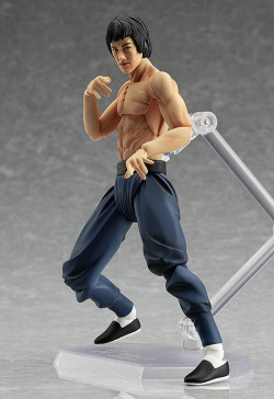 goodsmilecompanyus:  To celebrate the 75th anniversary of Bruce Lee’s birthday we bring to you the highly anticipated figma Bruce Lee!You all have been eagerly awaiting his arrival since we showed him off at Wonfes long ago and now he’s here to show