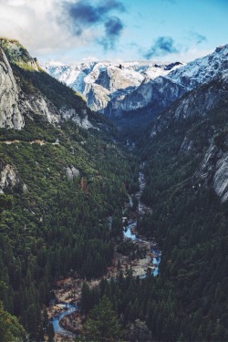wolverxne:  Yosemite | by: { Christopher