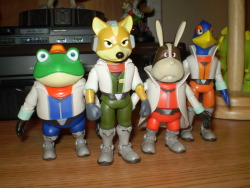 I have waited since 1997 for this moment.. the Star Fox 64 era team is complete!Thank you Jakks for making a childhood dream of mine come true!