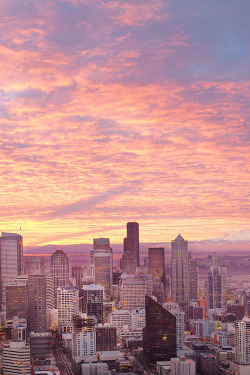 aestum: Seattle Sunrise (by Ben North)