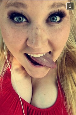 daddy-impregnate-me:  An oldie, but still one of my favorites. :) &lt;3  Kikme? Impregnateme21  Are you still doing kik beautiful?