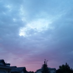Morning sky. #nofilter #pinkandblue