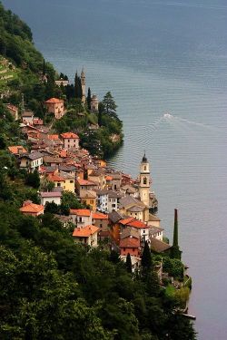 maddyandsummer:Lake Como, Italy