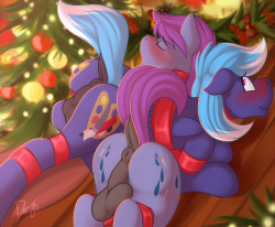 Couple wrapped up birds in this most wonderful time of year~ toy around with them as much as you may wish!  