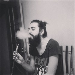 #smoke #hookah #beard #russian #spring #korolev #men #iphone #instagram #smoking
