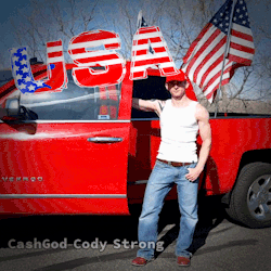 nycfaggot-libtard:  cashgodcodystrong: We interrupt this porn session to bring you a message from Uncle Sam: Serve your country by $erving Master Cody, one of the Proud Young Men that run this land. America. Fuck yeah. 👊 Make America Straight Again