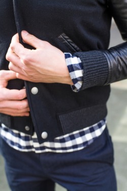 hucklebury:  Large Gingham pattern under a sweet jacket. Get inspired…Follow Hucklebury for a daily dose of fresh styles! We make 100% Egyptian Cotton shirts woven in Italy that you will love! Source: TouchContagious 