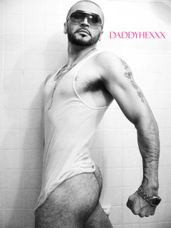 daddyhexxx:  YUP… DADDYHEXXX… MOST GOOGLED GAY LATINO IN LOS ANGELES… KNOW THIS BITCH