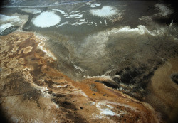 pleoros:  harry gruyaert, israel, moon-like landscape shaped by the withdrawing sea, due to over exploitation of water. 1996