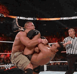 hot4men:  wrasslormonkey:  Smile, you’re on the TV!  I can’t figure out whether to laugh…or jerk to this?! 