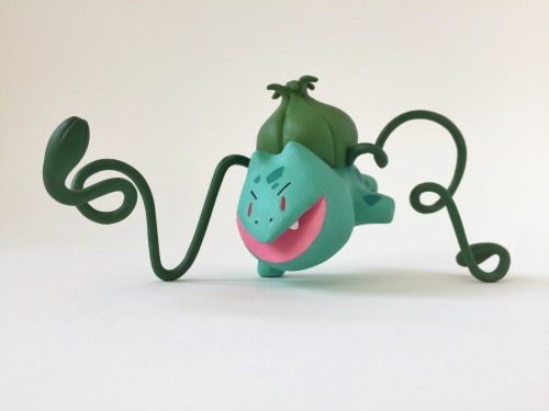 juliancallos:🚨 A wild bulbasaur appeared! 🚨Earlier this summer I made pokémon figurines to give as birthday gifts for a couple buddies of mine. Here’s the #1 boy, bulbasaur! 🍃He’s made of sculpey, foil and wire armature, acrylic gouache,