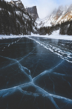 ikwt:  Cracks in the ice (Carl Finocchiaro) | ikwt 