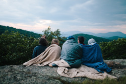 hippie-tranquility:  earthflowur:  woodsndirt:  tylerphenes:  There’s nothing better than spending time in the mountains with friends.    +  nature   