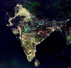 peachnaked:   abseunt:  unconsciousearth:   NASA released a satellite image of india in the evening during the festive holiday of diwali, the celebration of lights.   this is one of the prettiest things i’ve ever seen  awh look at Sri Lanka too omg