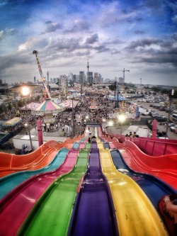 russellstyles:  slip, slidin’ away….. The Ex (Canadian National Exhibition), from the top of Euroslide, Lakeshore, Toronto. 