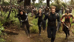 Bucky &amp; Natasha in the Avengers: Infinity War TrailerIT FINALLY HAPPENED I AM CRYIN