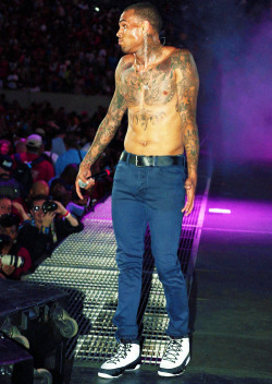 lamarworld:  (PART 3 of 5) singer Chris Brown