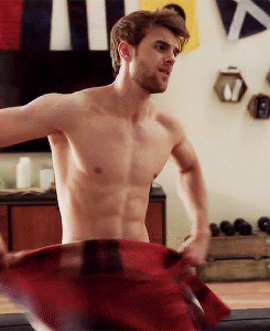 hotmengifs:Nathaniel Buzolic in Significant Mother