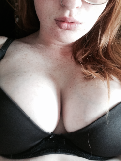 hidetheshadows:  Topless Tuesday! It’s a lazy day for me!