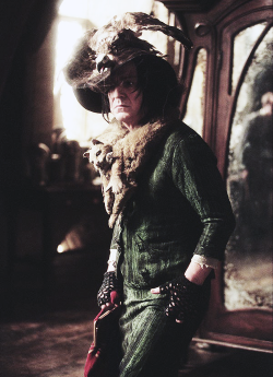  &ldquo;R — r — riddikulus! &quot;squeaked Neville. There was a noise like a whip crack. Snape stumbled; he was wearing a long, lace-trimmed dress and a towering hat topped with a moth-eaten vulture, and he was swinging a huge crimson handbag. There