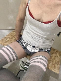 Even femboys do construction in comfy outfits