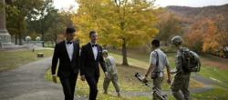 charlie32gaay:  asianboysloveparadise:  West Point men become first to marry at academy  This is what i want :,) 