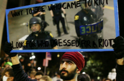 dynastylnoire:  fox-black:  &ldquo;Want to see who came to riot? Look for who dressed for a riot&rdquo;  damn