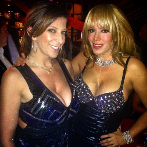 sarajayxxx:  In #MexicoCity with the lovely Nicky Ferrari … She is such a sexy woman ! 