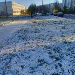 #EscapePlan or Wrong #autumn / #snow #Russian #heat #October