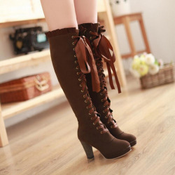 mintykat:  High Lace-up Platform Boots from Hipster Space use the code ‘tops&rsquo; for a special discount! 