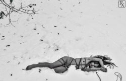 fred-rx:  snow bondage with LizzPai. rope and photos by Hedwig and Fred_Rx 