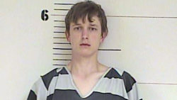  crimesandkillers: Transcript between Jake Evans and 911 dispatch operator 911 Dispatch: Parker County 911, where is your emergency? Jake Evans: Uh, my house. 911: What’s the emergency? Evans: Uh, I just killed my mom and my sister. 911: What? How did