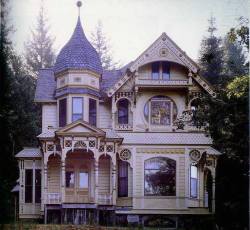 blue-eyed-country-angel:  steampunktendencies: Victorian Houses   A girl can dream…..