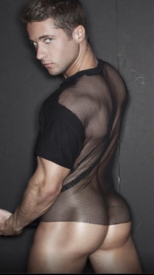 pushmybottoms:  Colby Melvin serving Perfect