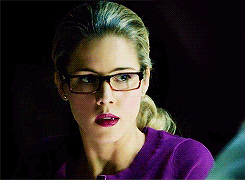 Sex oliversbow:  Felicity Smoak   Colors  pictures